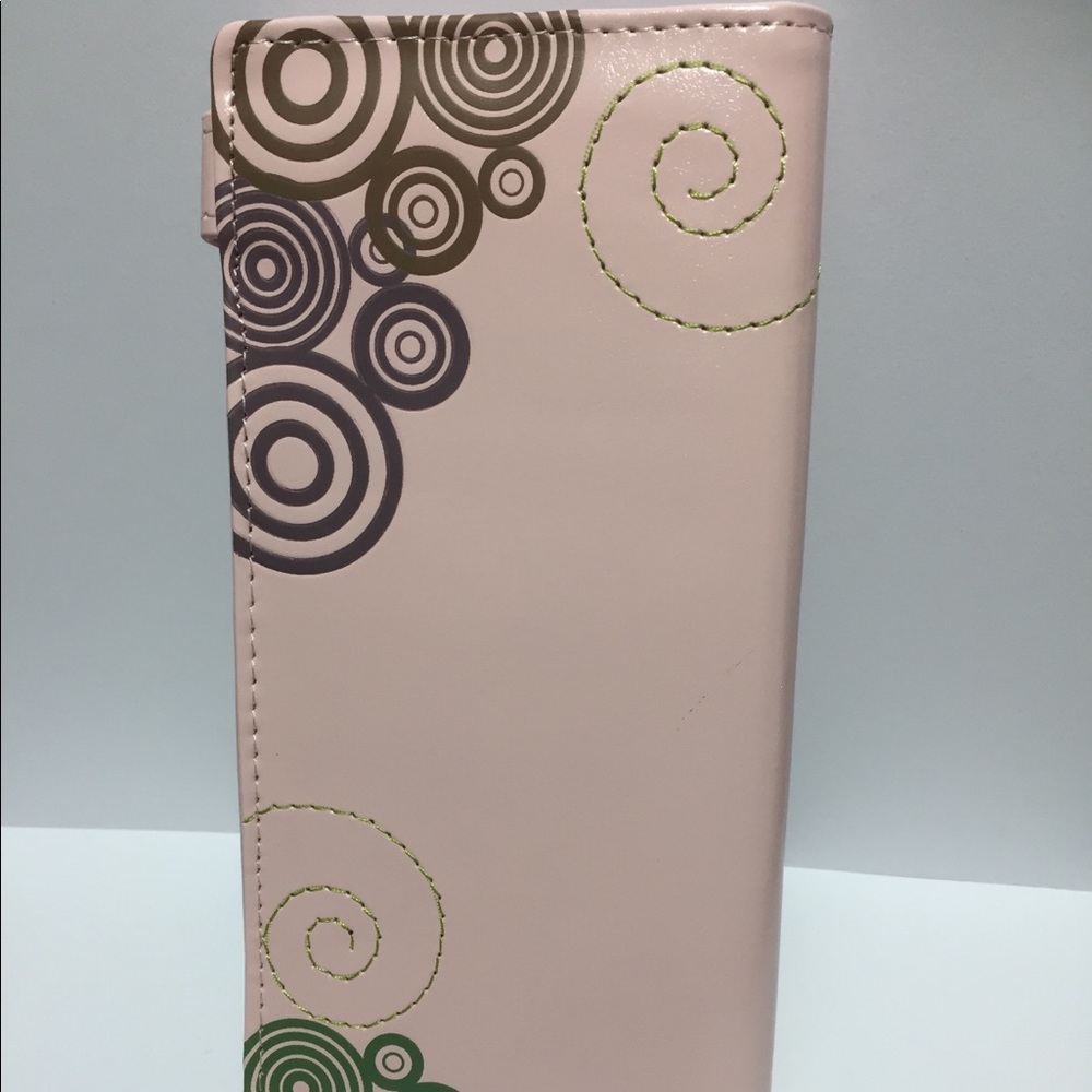 NWT Vegan Leather Wallet- Cute Pink Flower Bouquet - Picture 4 of 7